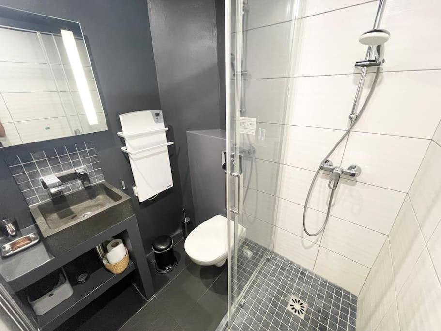 Homelivia, Vieux Nice, De Charme, Clim Balcon Niza