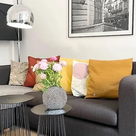 Homelivia, Vieux Nice, Appartement De Charme, Clim Balcon Buitenkant foto